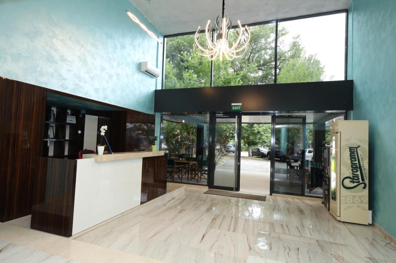 Hotel Delfin 马马亚 外观 照片