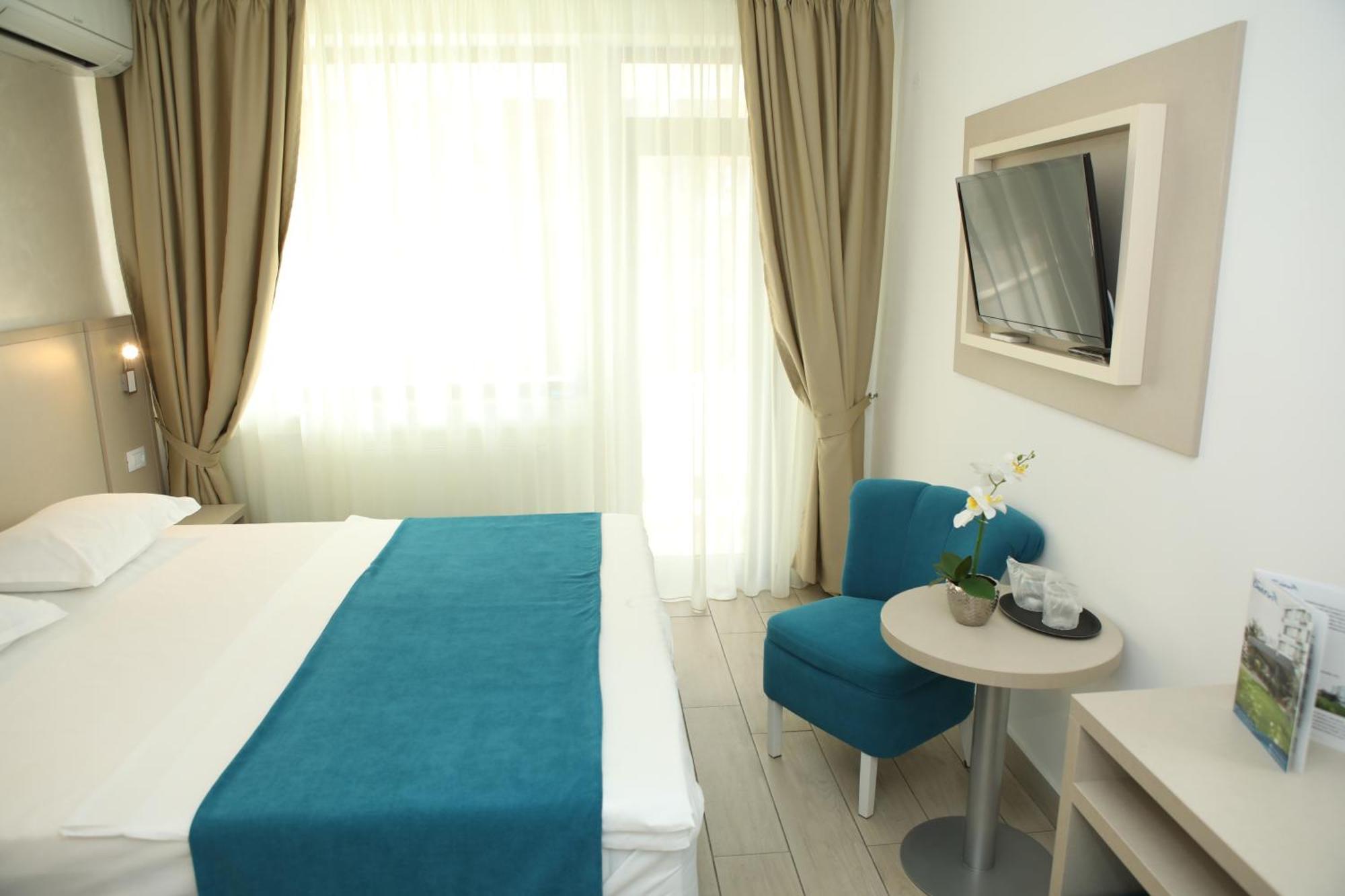 Hotel Delfin 马马亚 外观 照片